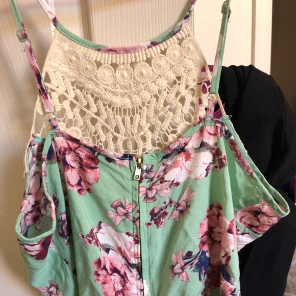Floral crop top - Picture 2 of 4
